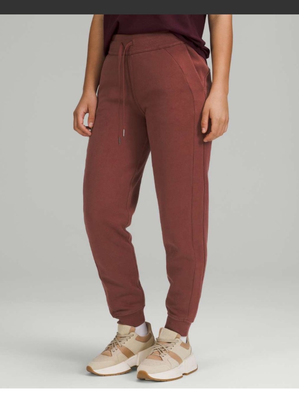 Lululemon Scuba Jogger High Rise Sweatpants Smoky Red 8